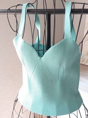 NWT Vince Top